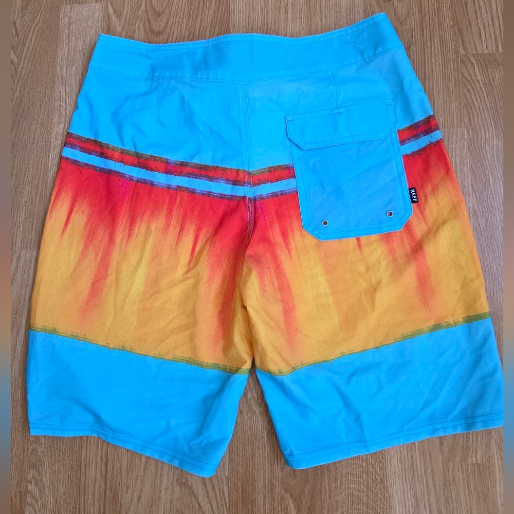 Reef Channel 20" Boardshorts Size 33 - Picture 4 of 10